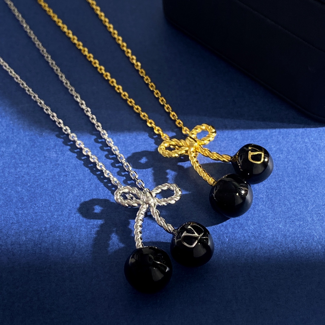 VTN053 Valentino Garavani Cherryfic necklace - ccjewelryacc