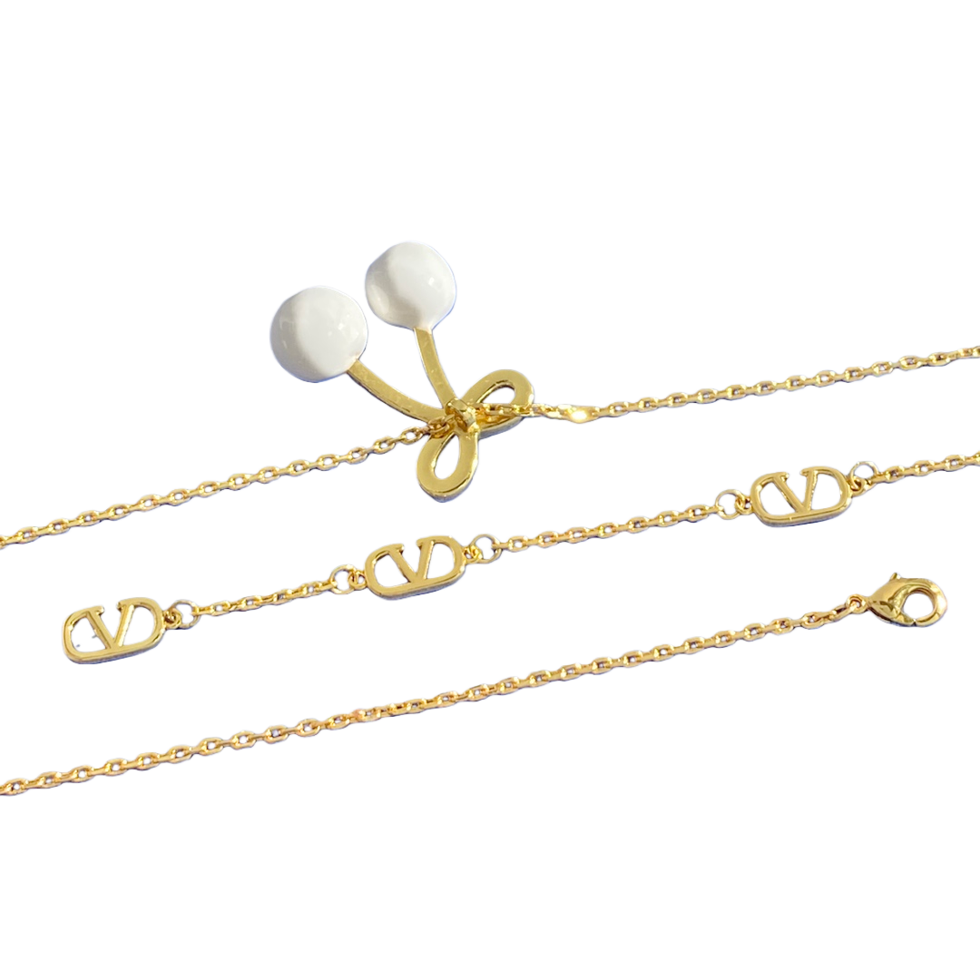 VTN052 Valentino Garavani Cherryfic crystal necklace - ccjewelryacc