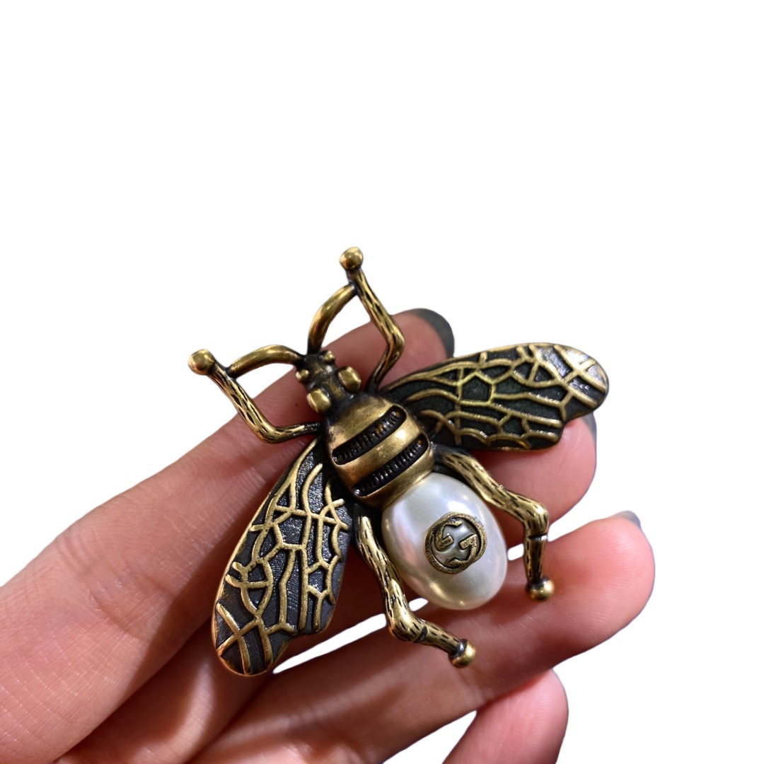GGB020 Vintage GG Bee brooch pin - ccjewelryacc
