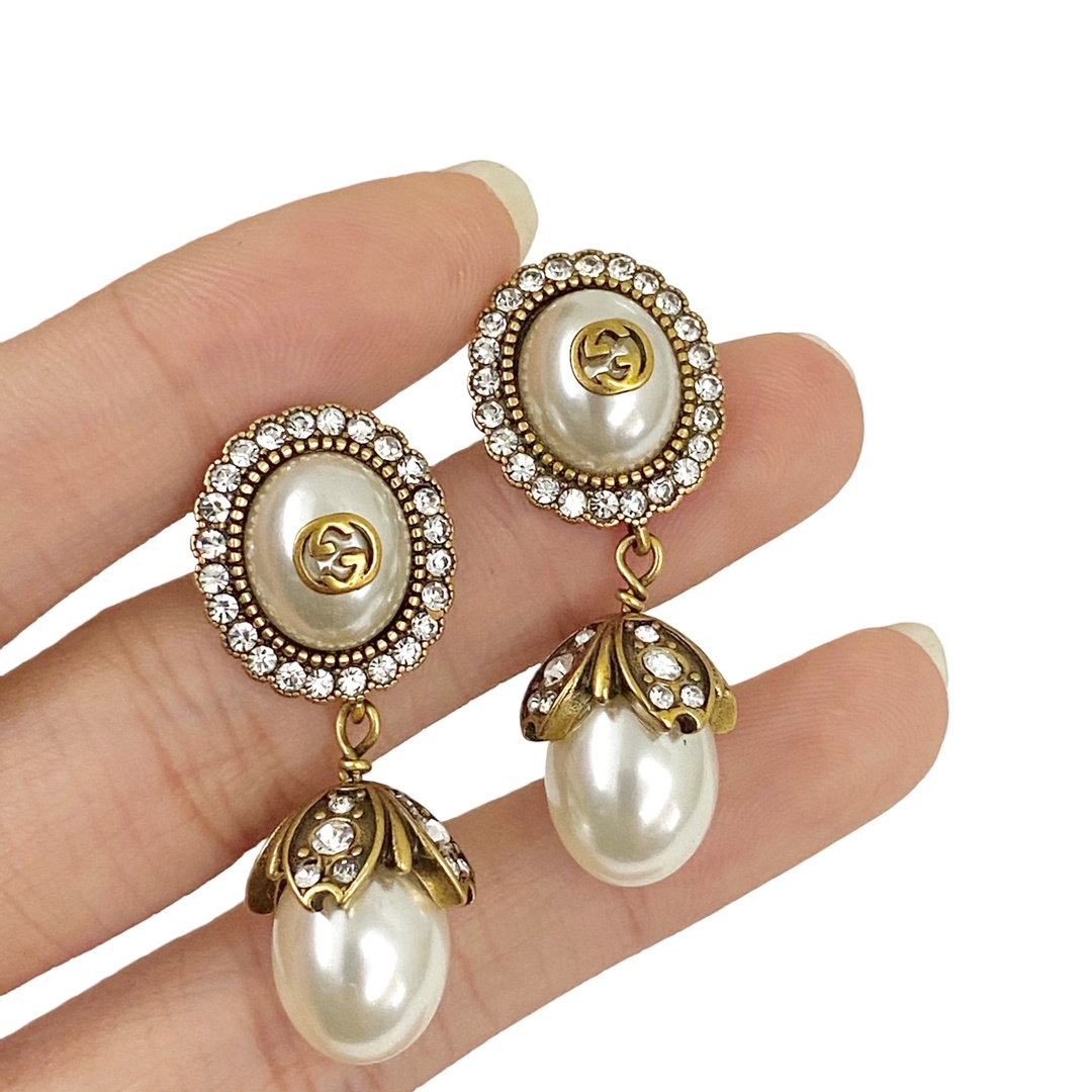 GGE076 GG earrings in metal and pearl crystal - ccjewelryacc