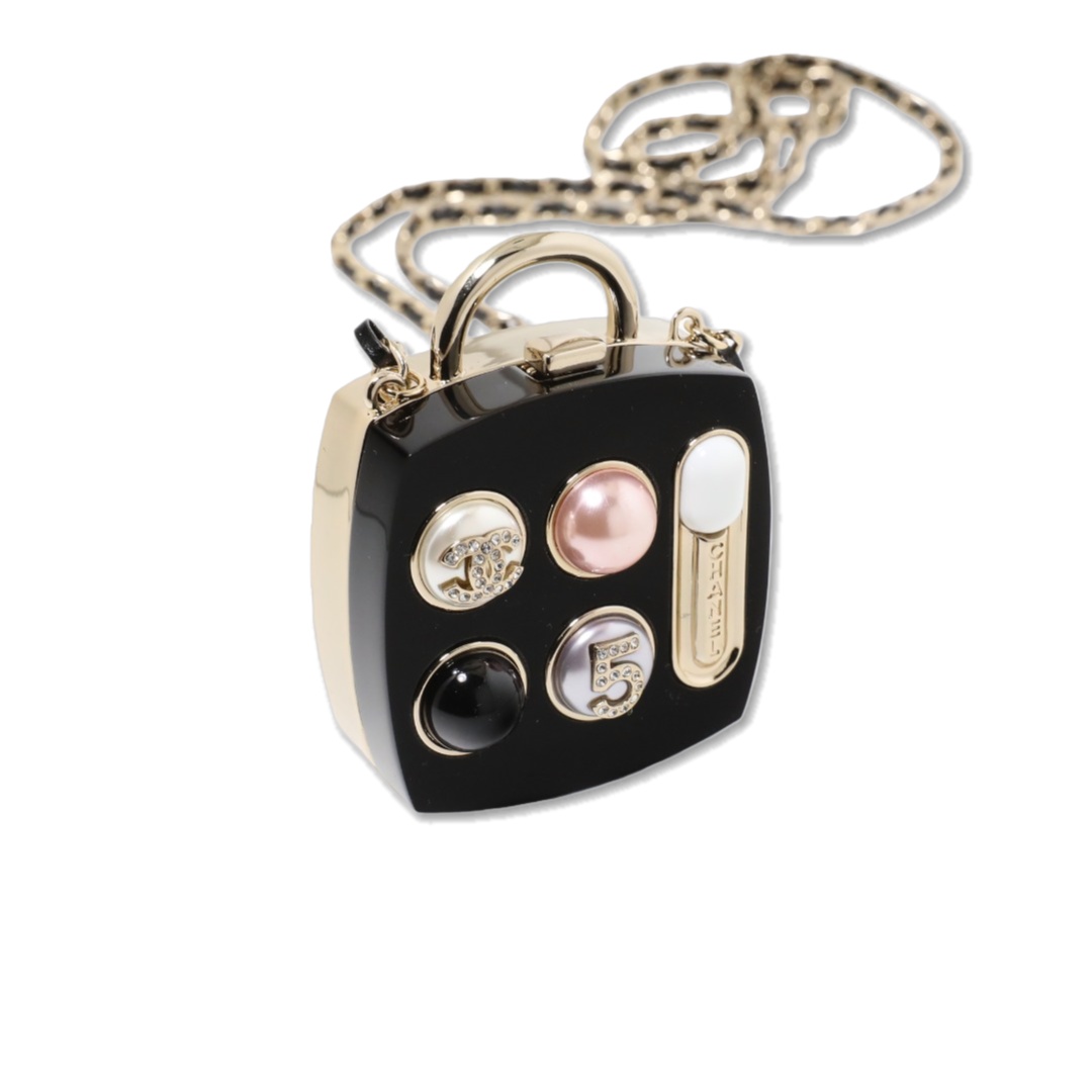CCN095 Chanel Mini eyeshadow box long pendant necklace In Metal leater - ccjewelryacc