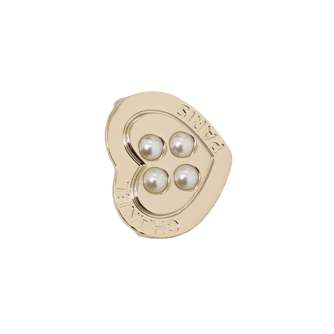 BCB611 Chanel button brooch pin - ccjewelryacc