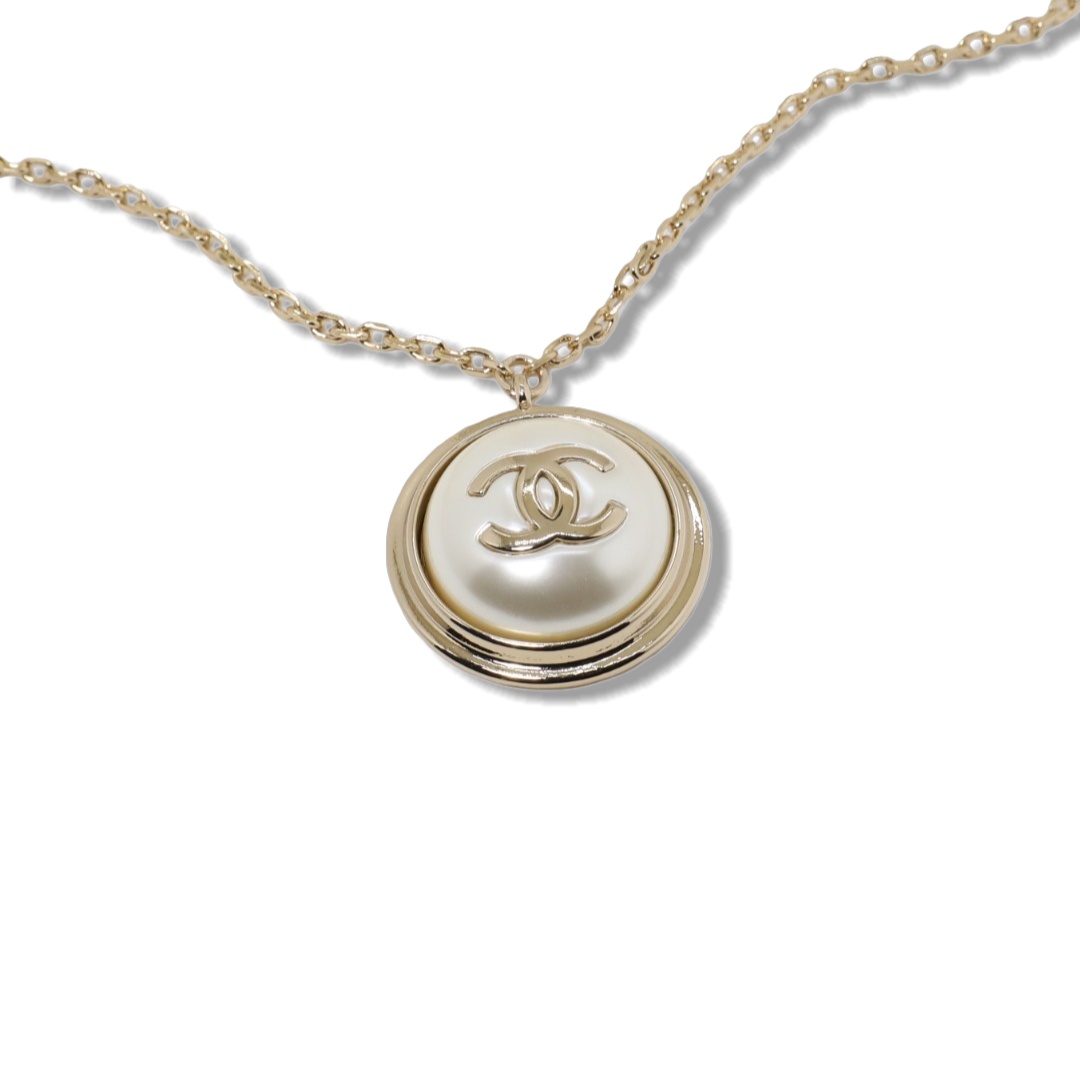 CCN111 Chanel cc logo pendant necklace - ccjewelryacc