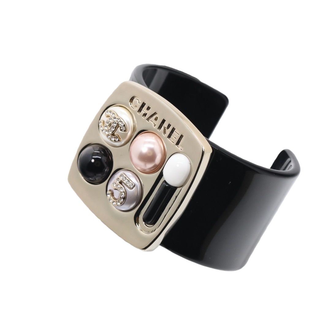 CCS046 Chanel 23S acrylic eyeshadow compact cuff bracelet - ccjewelryacc