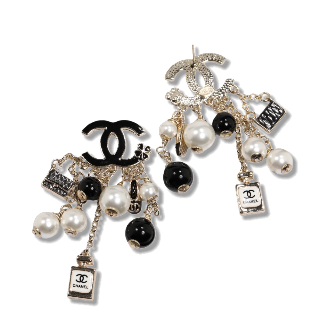 CCE802 Black enamel CC Logo with perfume bottle bag pearls charm earrings - ccjewelryacc