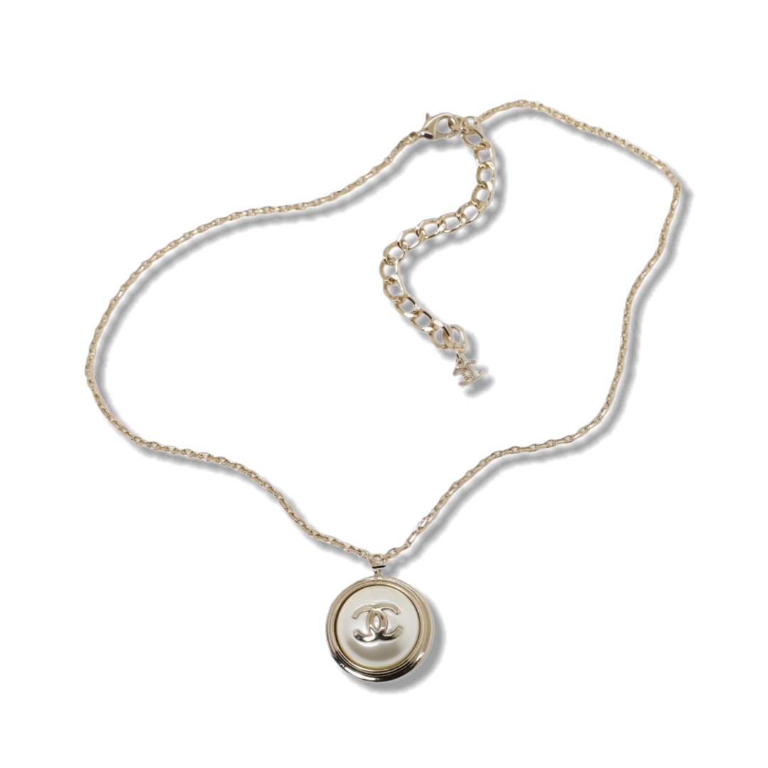CCN111 Chanel cc logo pendant necklace - ccjewelryacc