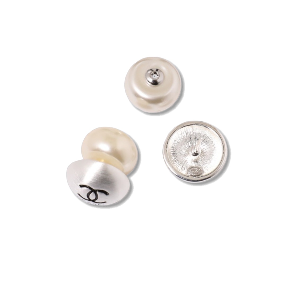 CCE392 Chanel brushed metal pearl Two-side earrings - ccjewelryacc