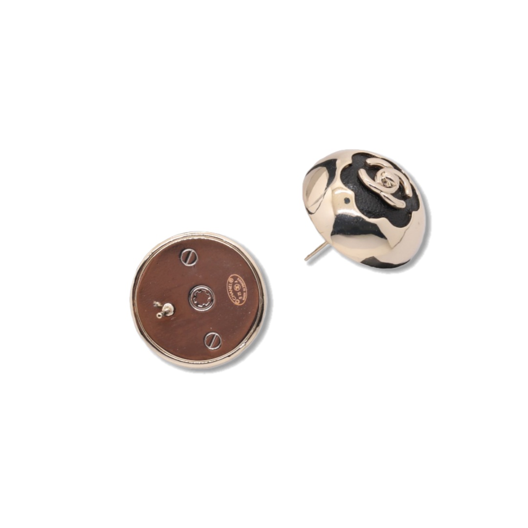 CCE536 Chanel metal leater half round flower stud earrings - ccjewelryacc