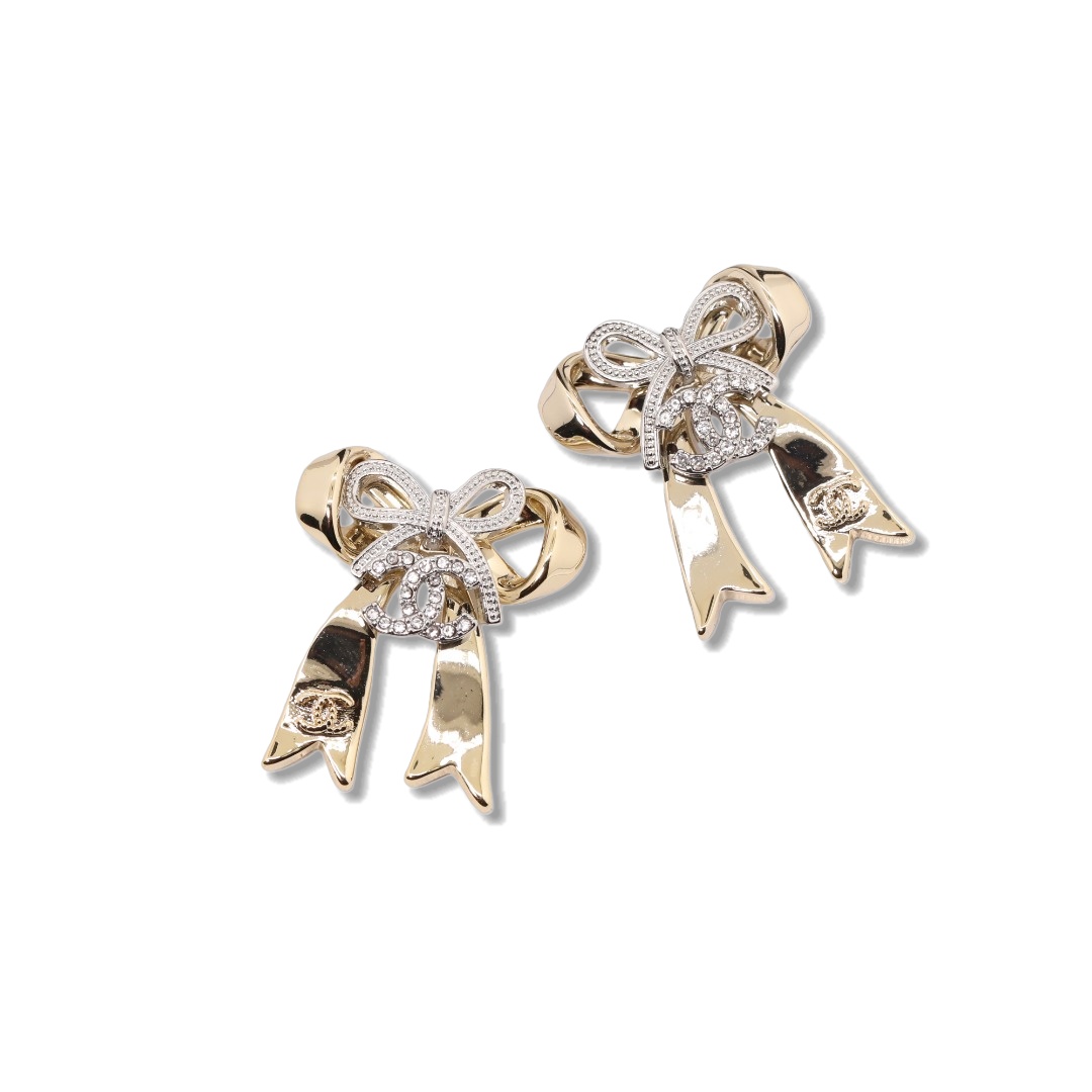 CCE523 Chanel metal crystal bow earrings - ccjewelryacc