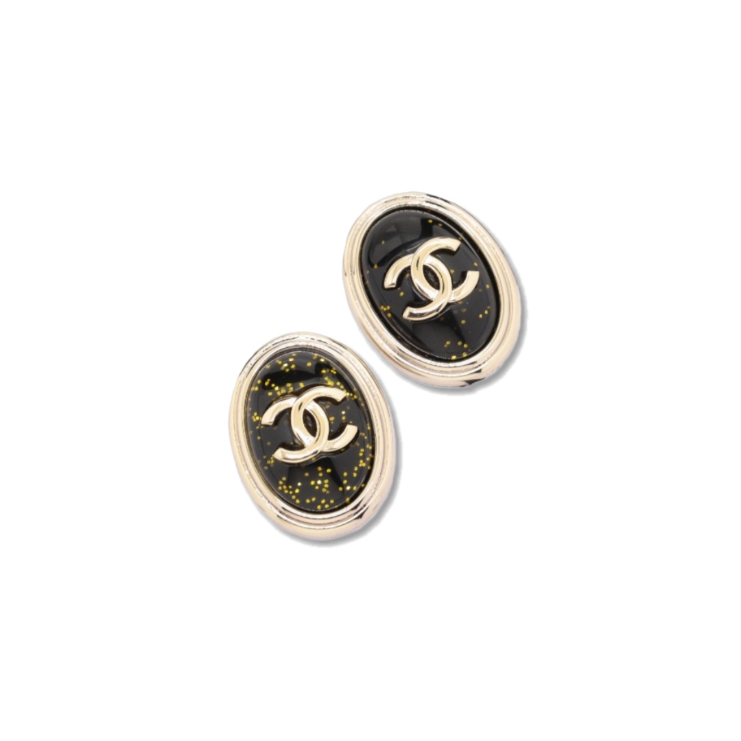 CCE533 Chanel acrylic stud earrings - ccjewelryacc