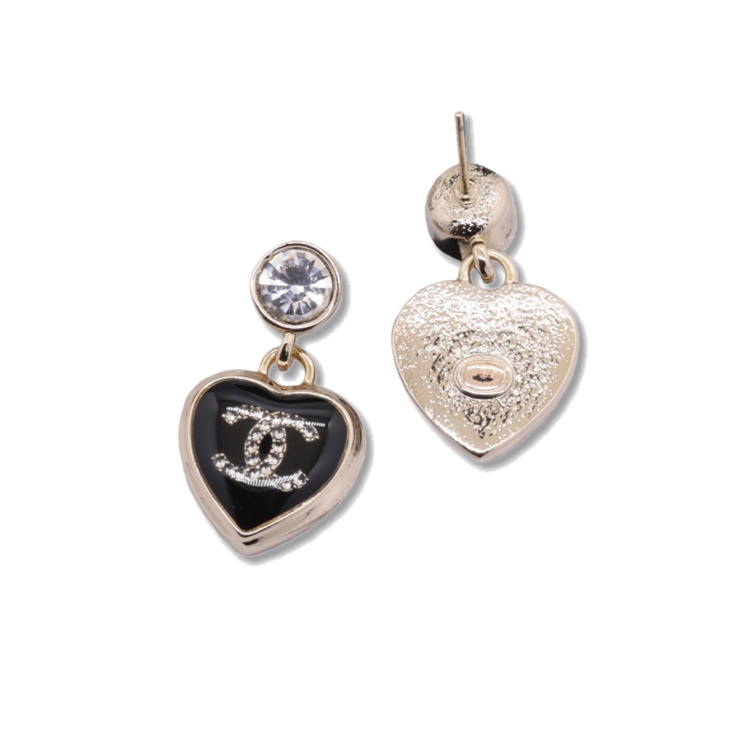 CCE537 Chanel black acrylic heart earrings - ccjewelryacc
