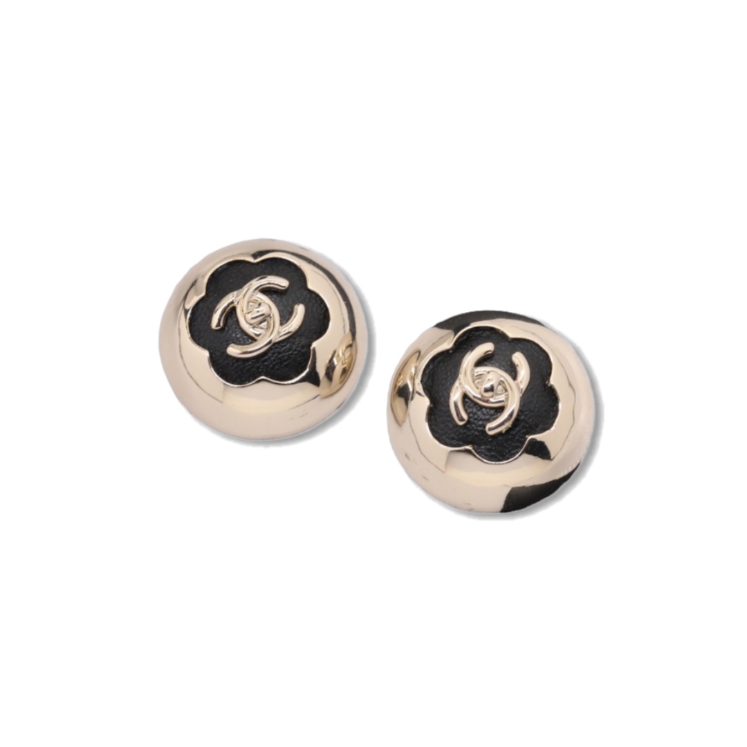 CCE536 Chanel metal leater half round flower stud earrings - ccjewelryacc