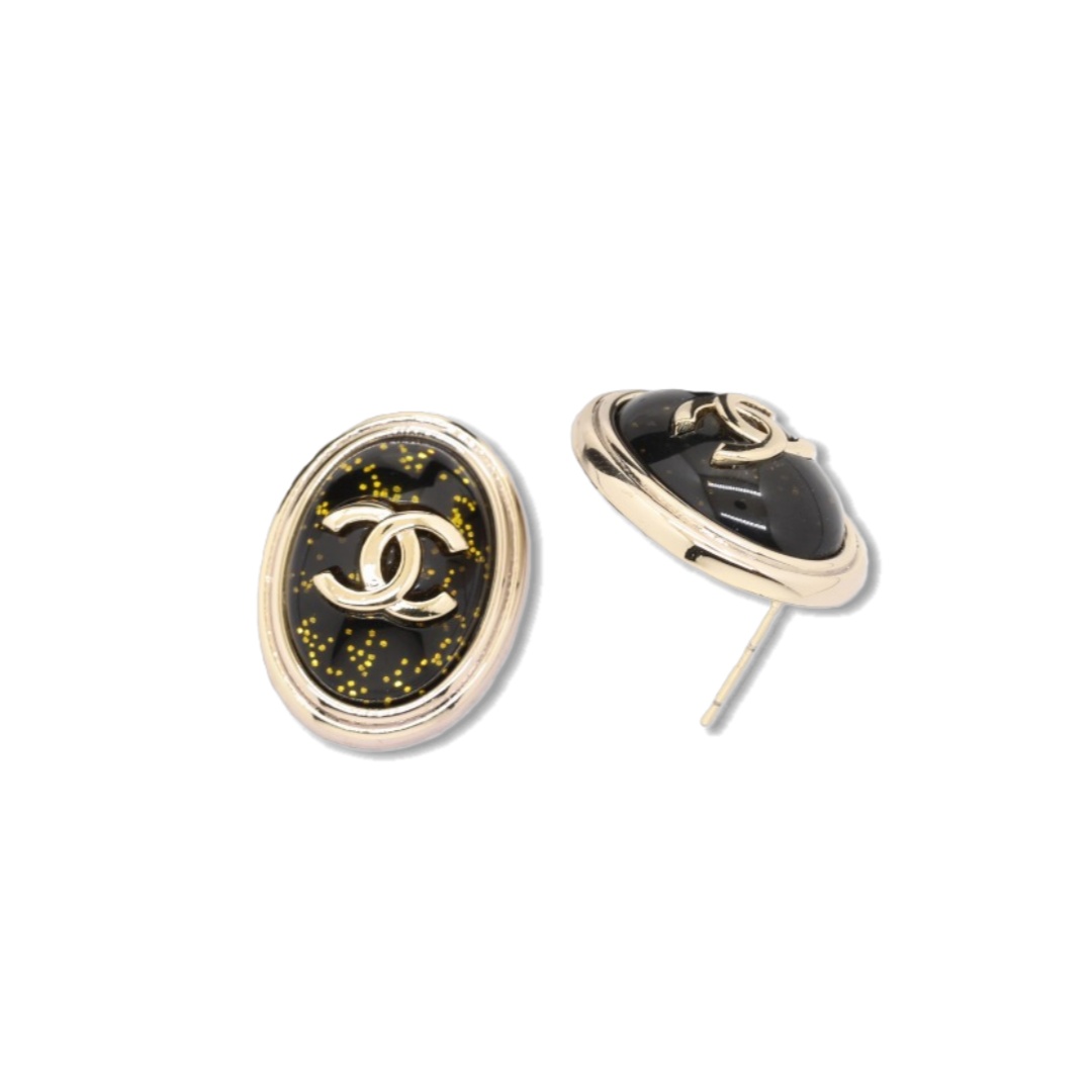 CCE533 Chanel acrylic stud earrings - ccjewelryacc