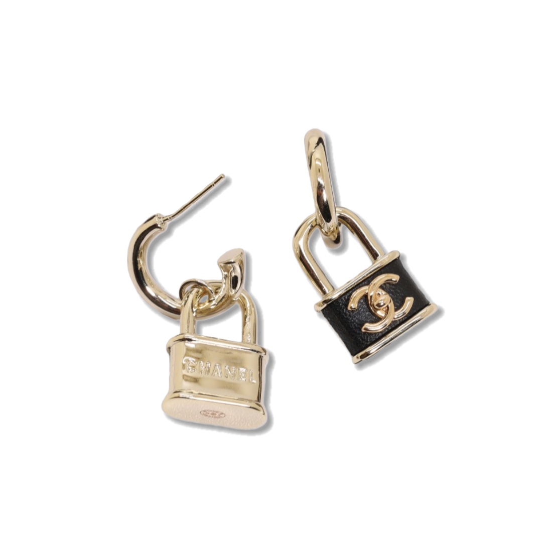 CCE541 Chanel metal leater lock dangle earrings - ccjewelryacc