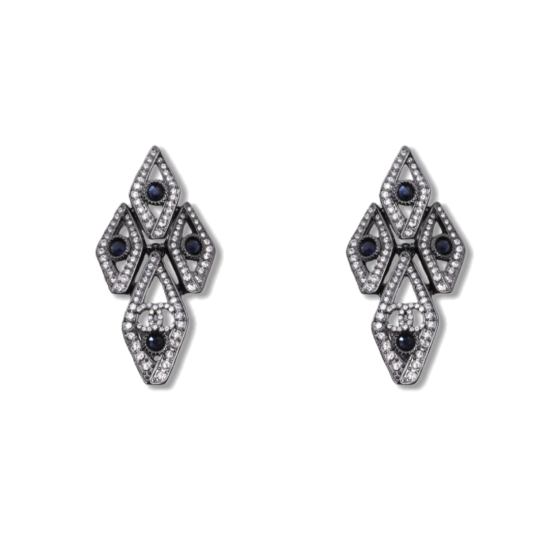 CCE539 Chanel vintage black crystal stud earrings - ccjewelryacc