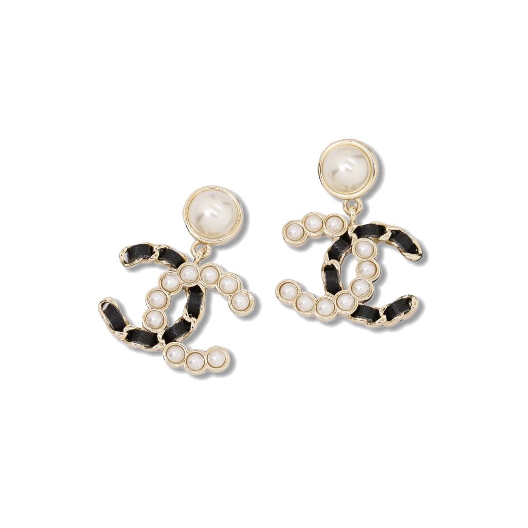 CCE529 Chanel metal leater pearl dangle earrings - ccjewelryacc