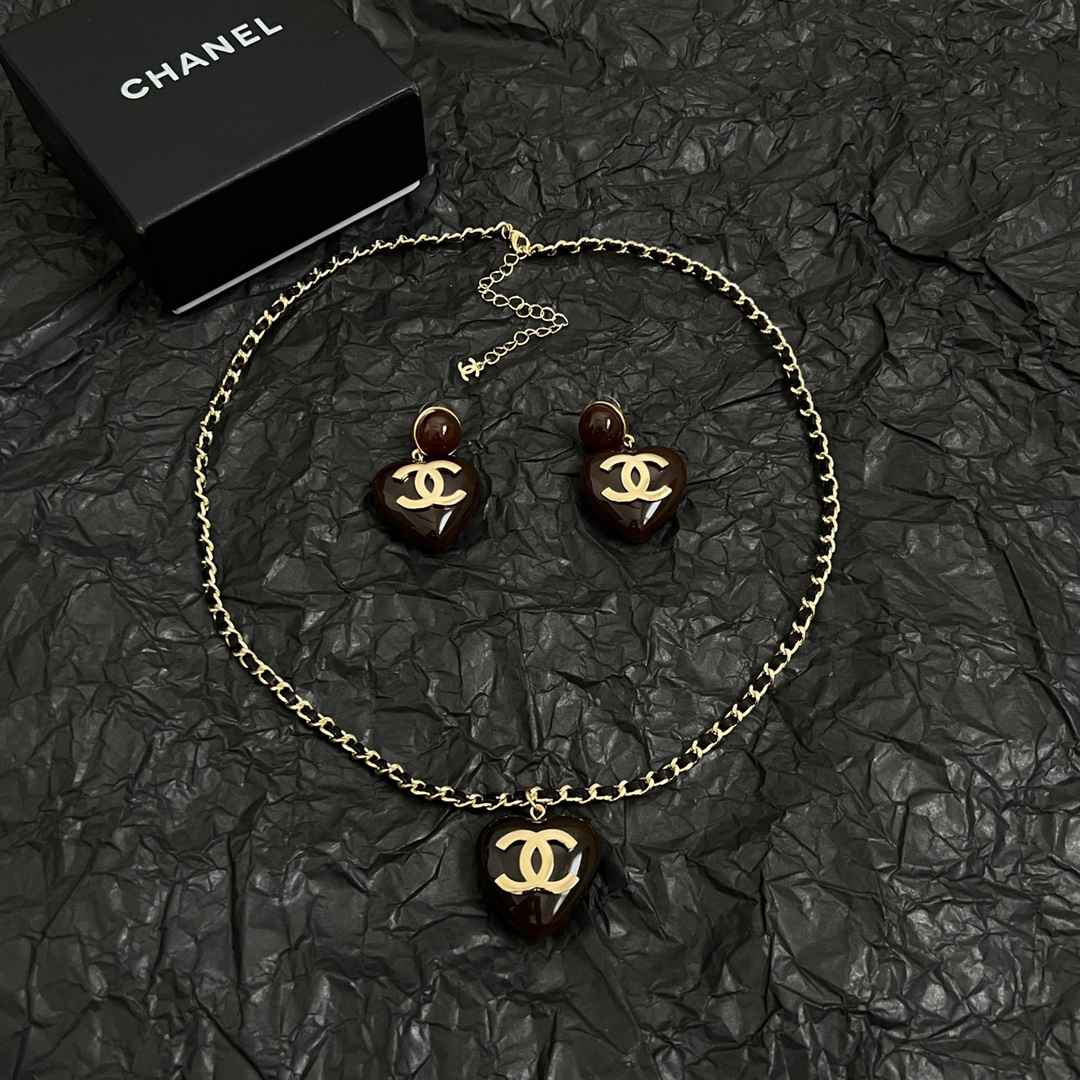CCE201 Chanel CC pearl and black heart drop earring and necklace - ccjewelryacc