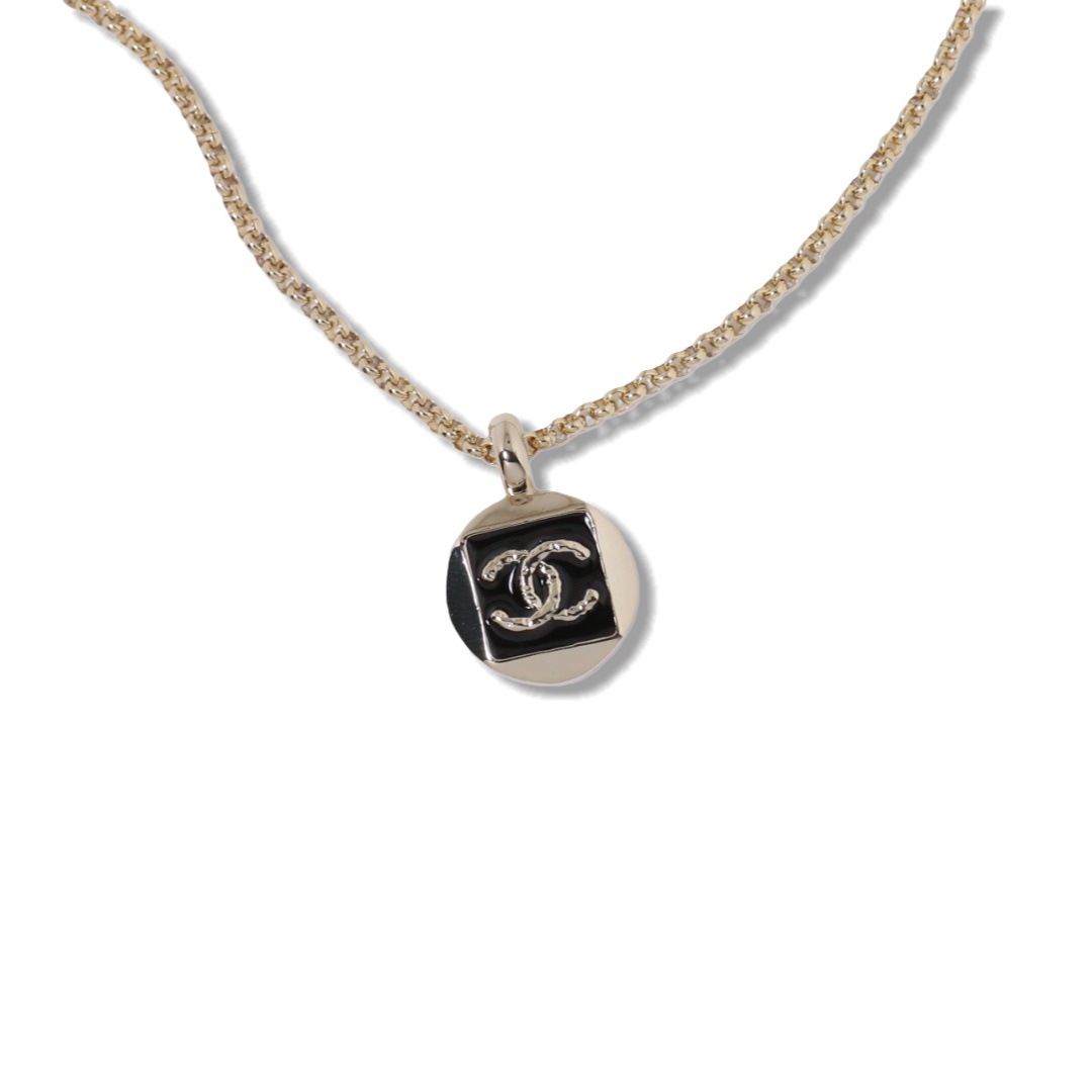 CCN378  Chanel enamel pendant necklace - ccjewelryacc