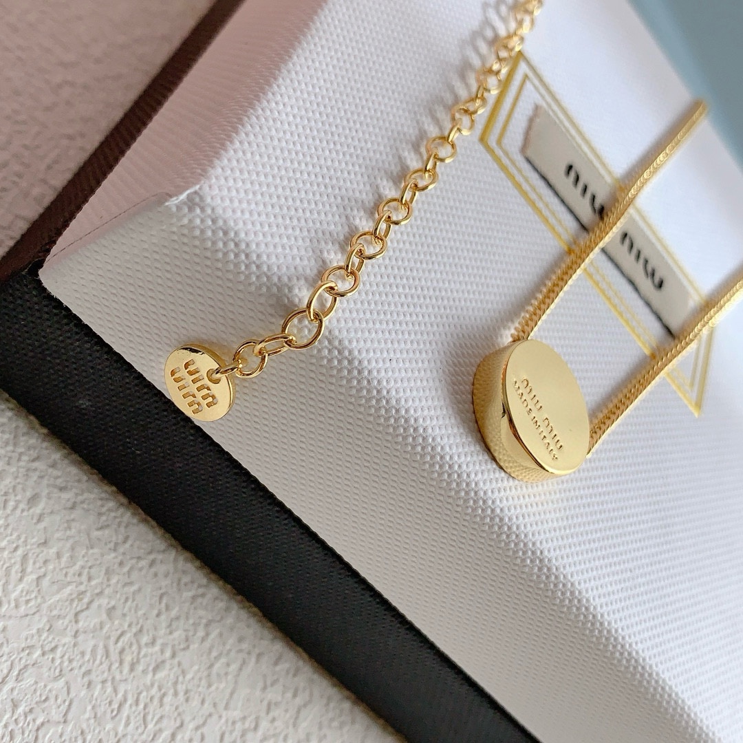 MMN001 Miumiu Logo-embellished Pendant Necklace in Gold-tone Metal - ccjewelryacc