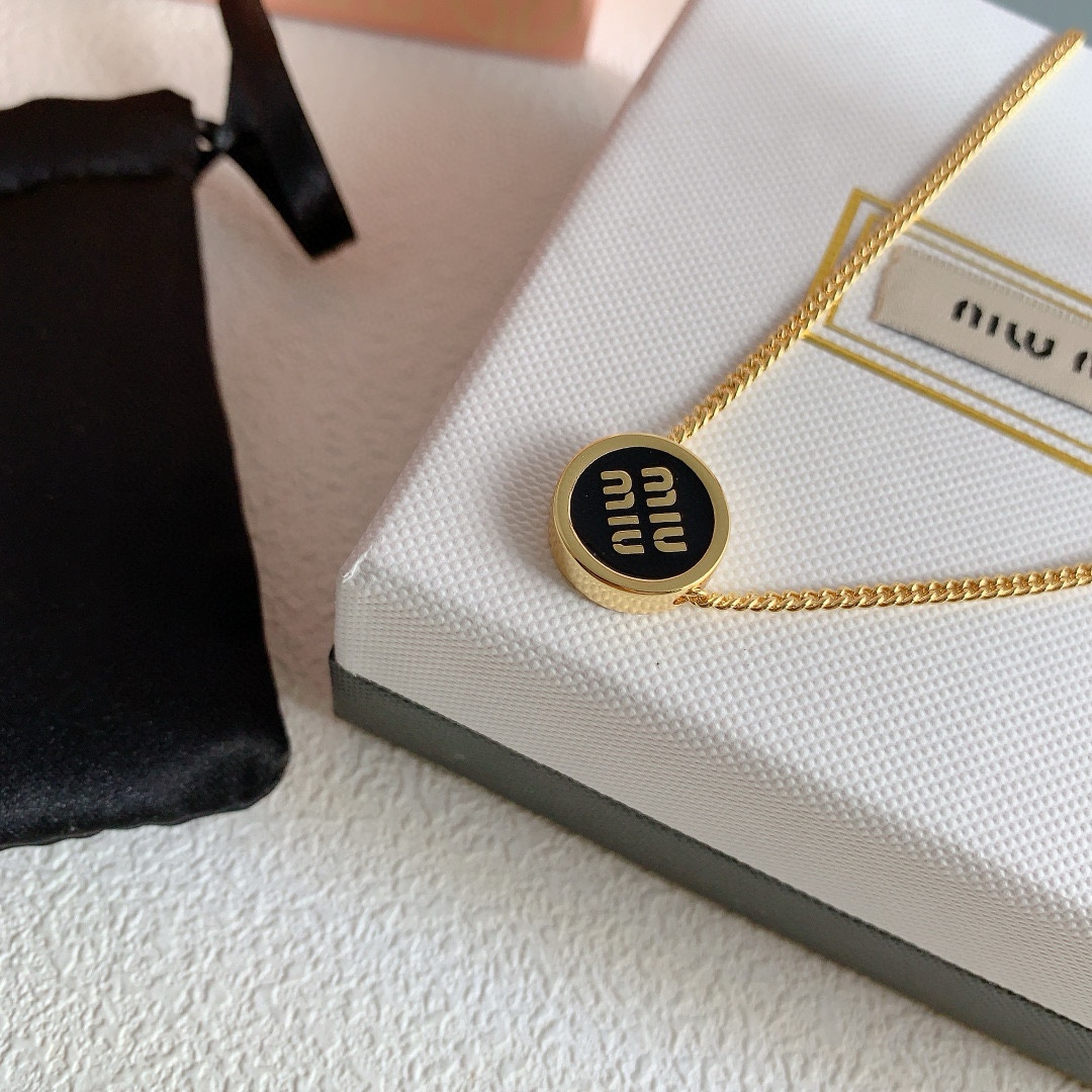 MMN001 Miumiu Logo-embellished Pendant Necklace in Gold-tone Metal - ccjewelryacc