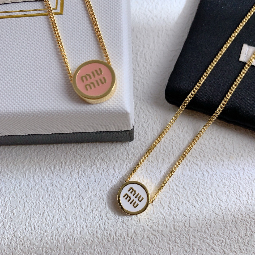 MMN001 Miumiu Logo-embellished Pendant Necklace in Gold-tone Metal - ccjewelryacc