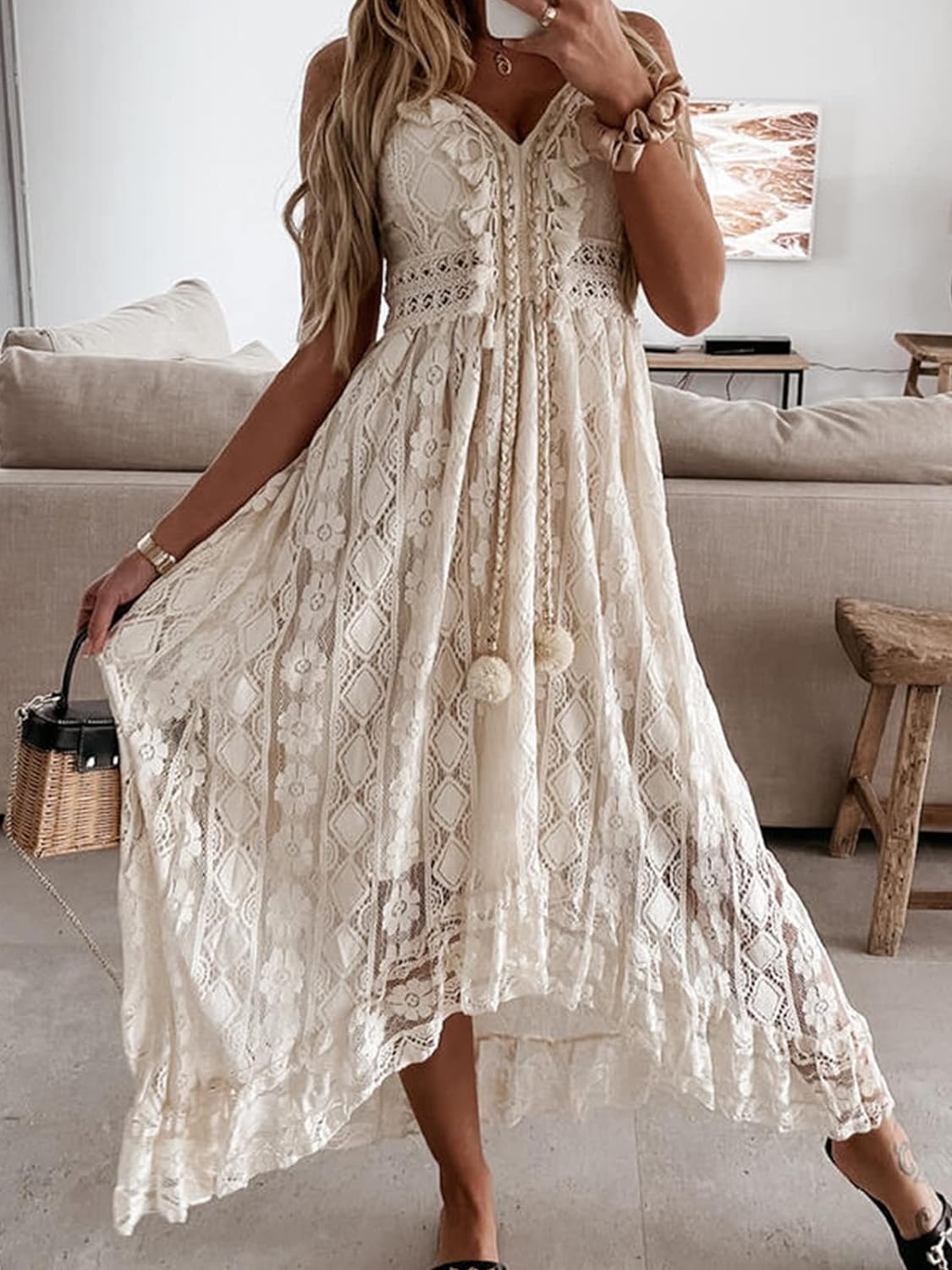 Fashion Lace V-Neck Dresses