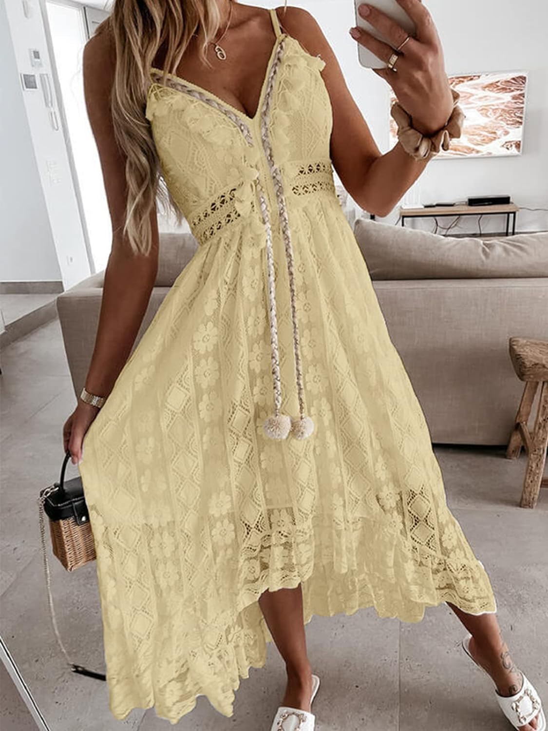 Fashion Lace V-Neck Dresses