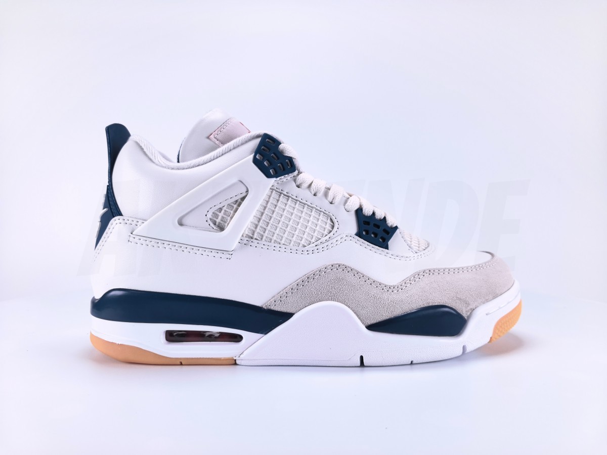 Jordan 4 Retro SB Navy - Aktrende