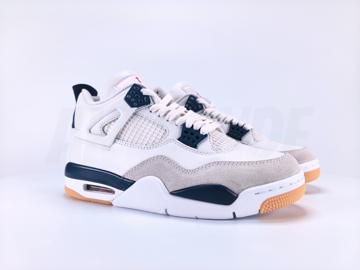 Jordan 4 Retro SB Navy - Aktrende
