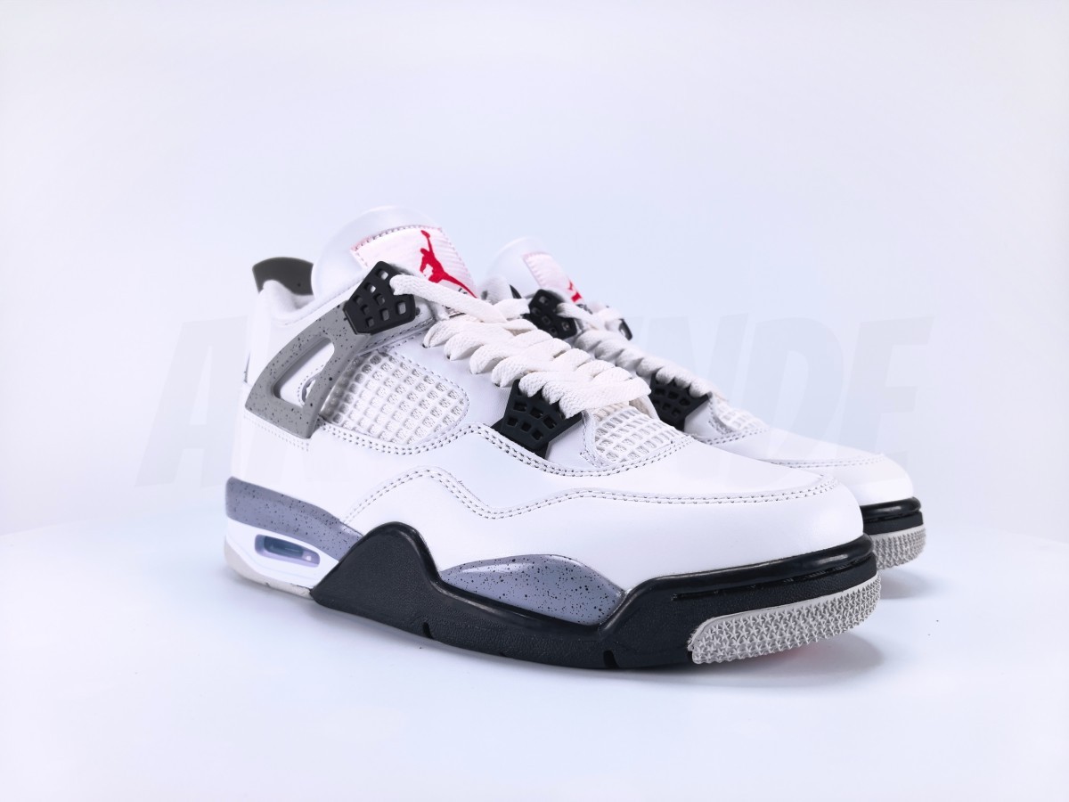 Jordan 4 Retro White Cement - Aktrende