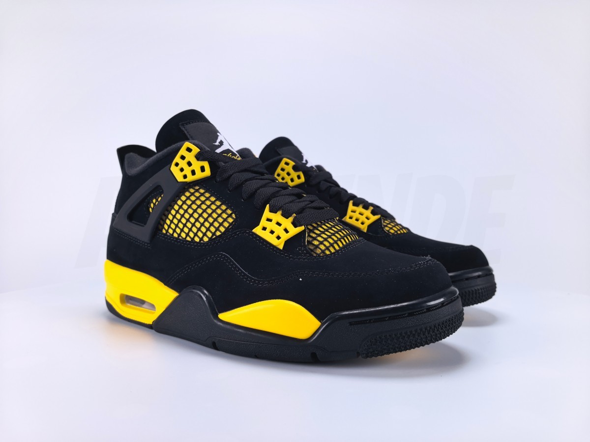 Jordan 4 Retro Thunder - Aktrende