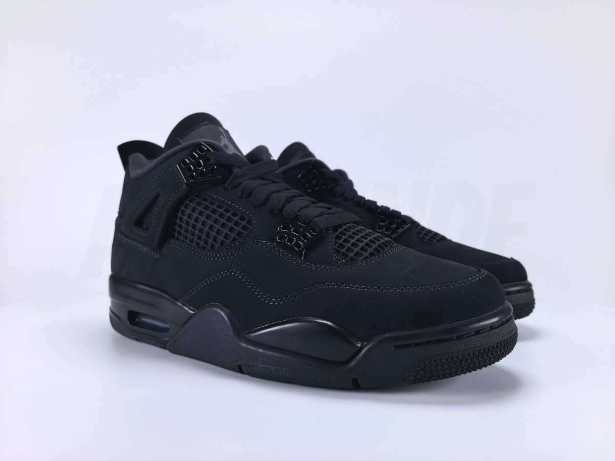 Jordan 4 Retro Black Cat (2025) - Aktrende