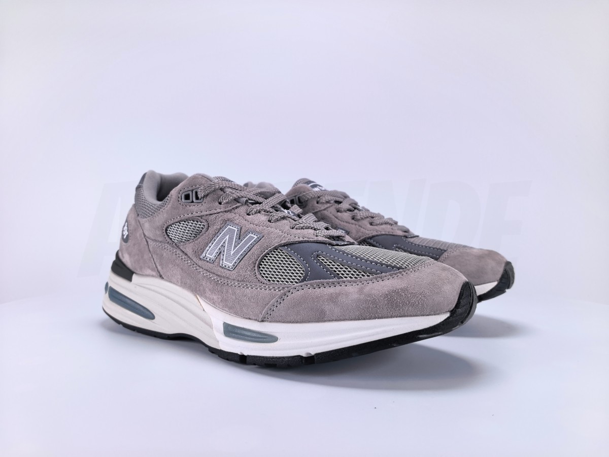 New Balance 991v2 MiUK Rock Ridge Grey - Aktrende