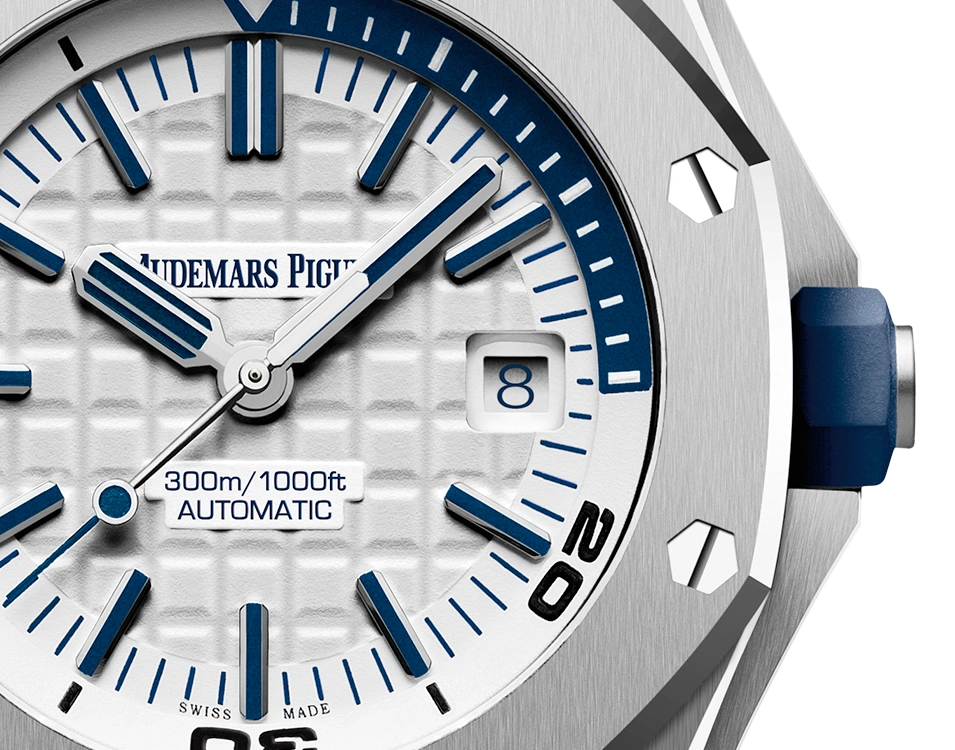 ROYAL OAK OFFSHORE DIVER Ref. 15710ST.OO.A010CA.01