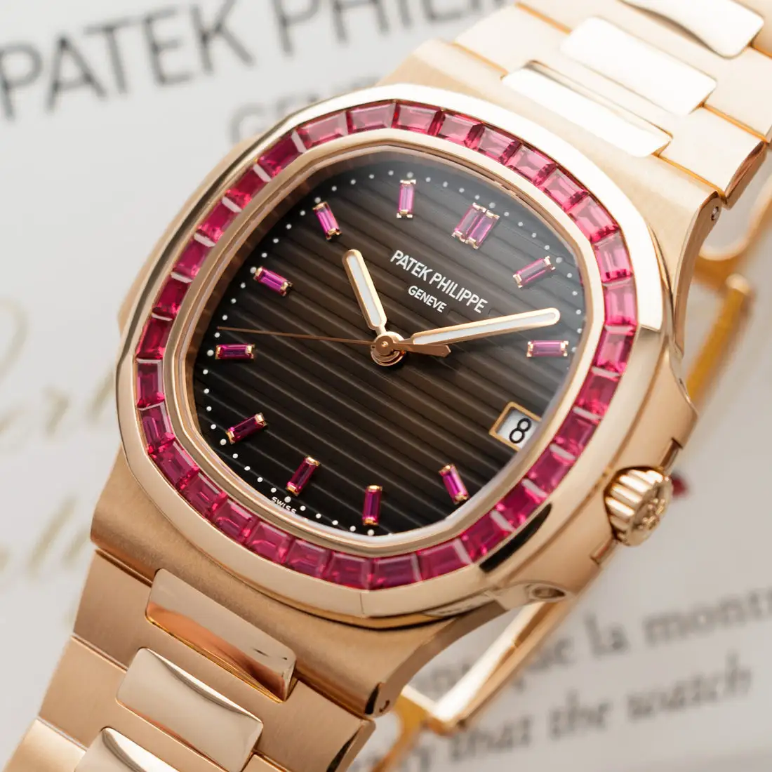 AAAAA-Patek Philippe Nautilus Rose Gold Brown Ruby Dial 40mm Ruby Bezel 5723/112R-001 - BRAND NEW