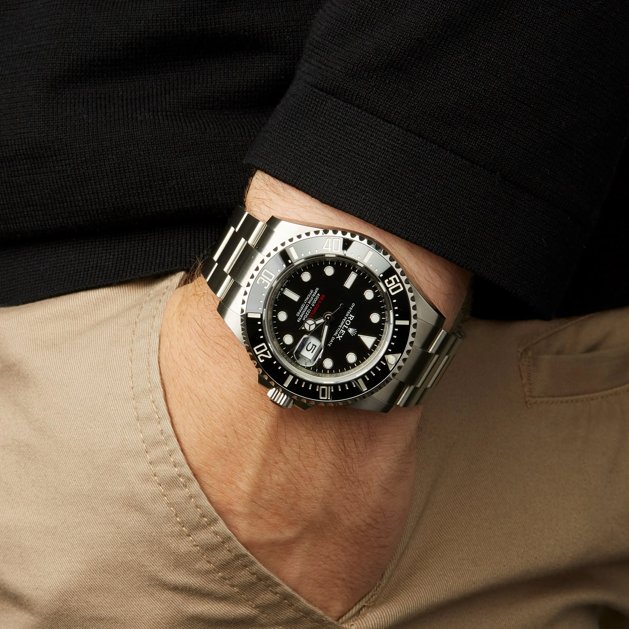 Rolex Sea Dweller Silver Black Dial 43mm m126600-0001