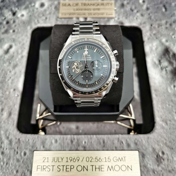 CO?AXIAL MASTER CHRONOMETER CHRONOGRAPH 42 MM Apollo 11 50th anniversary-310.20.42.50.01.001