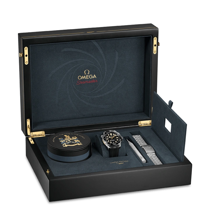 James Bond Limited Edition CO?AXIAL MASTER CHRONOMETER 42 MM