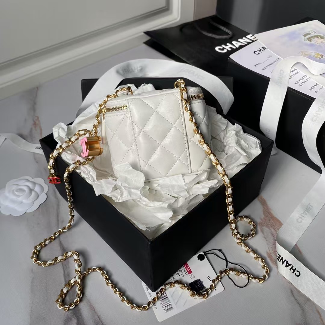 Chanel AP3941 Mini Vanity Case Lambskin Enamel & Gold-Tone Metal White