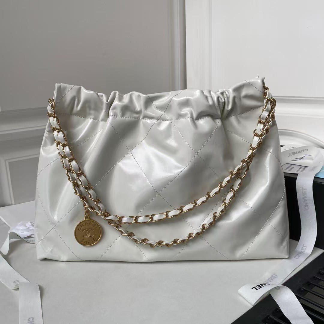Chanel 22 Hobo Bag 24C AS4486 Gold Metallic White Shiny Calfskin New Edition Horizontal