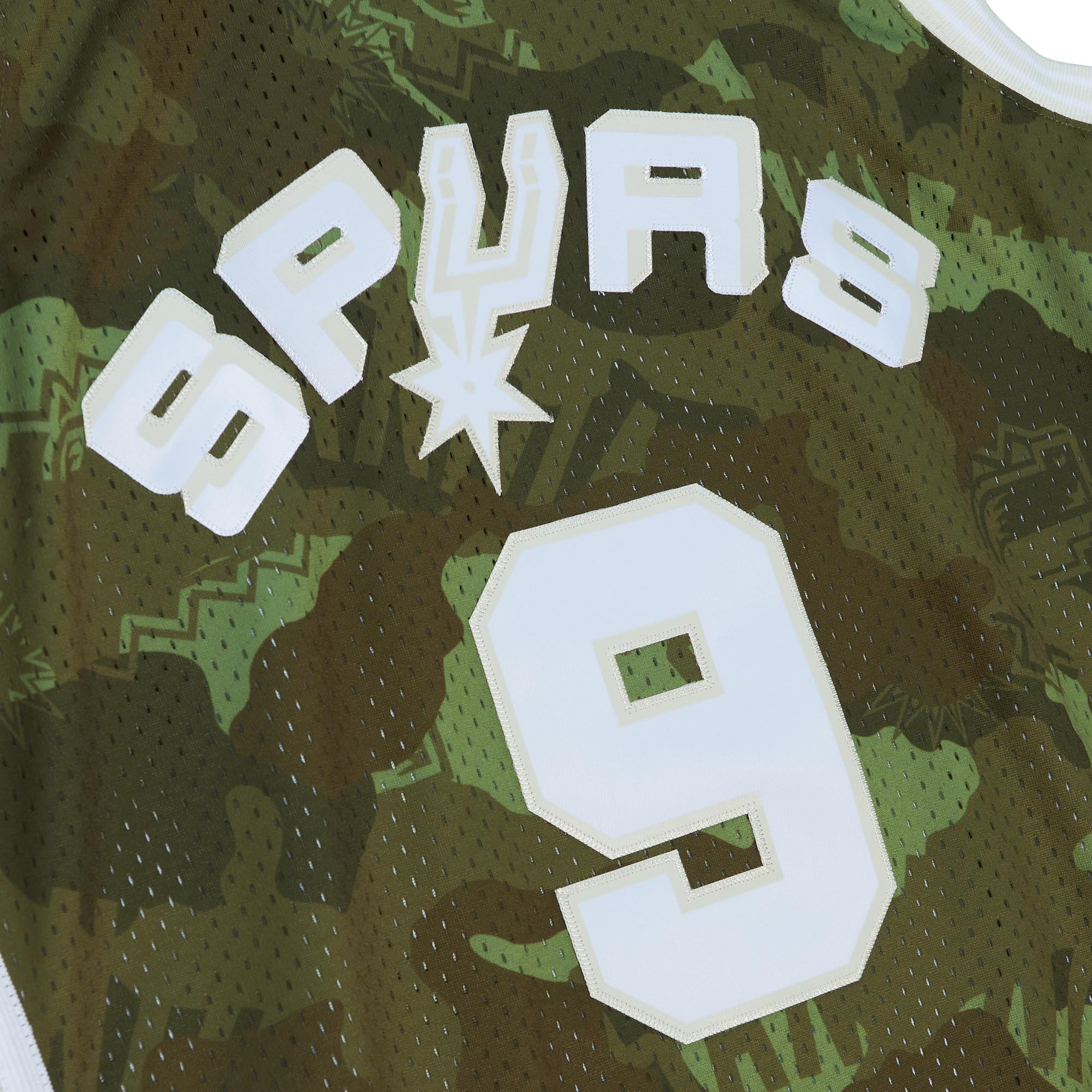 Tony Parker San Antonio Spurs Mitchell & Ness Hardwood Classics 2000\/01 Ghost Green Swingman Jersey - Camo