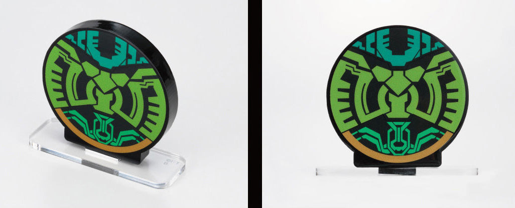 OOO GataKiriBa Combo Acrylic Logo Display