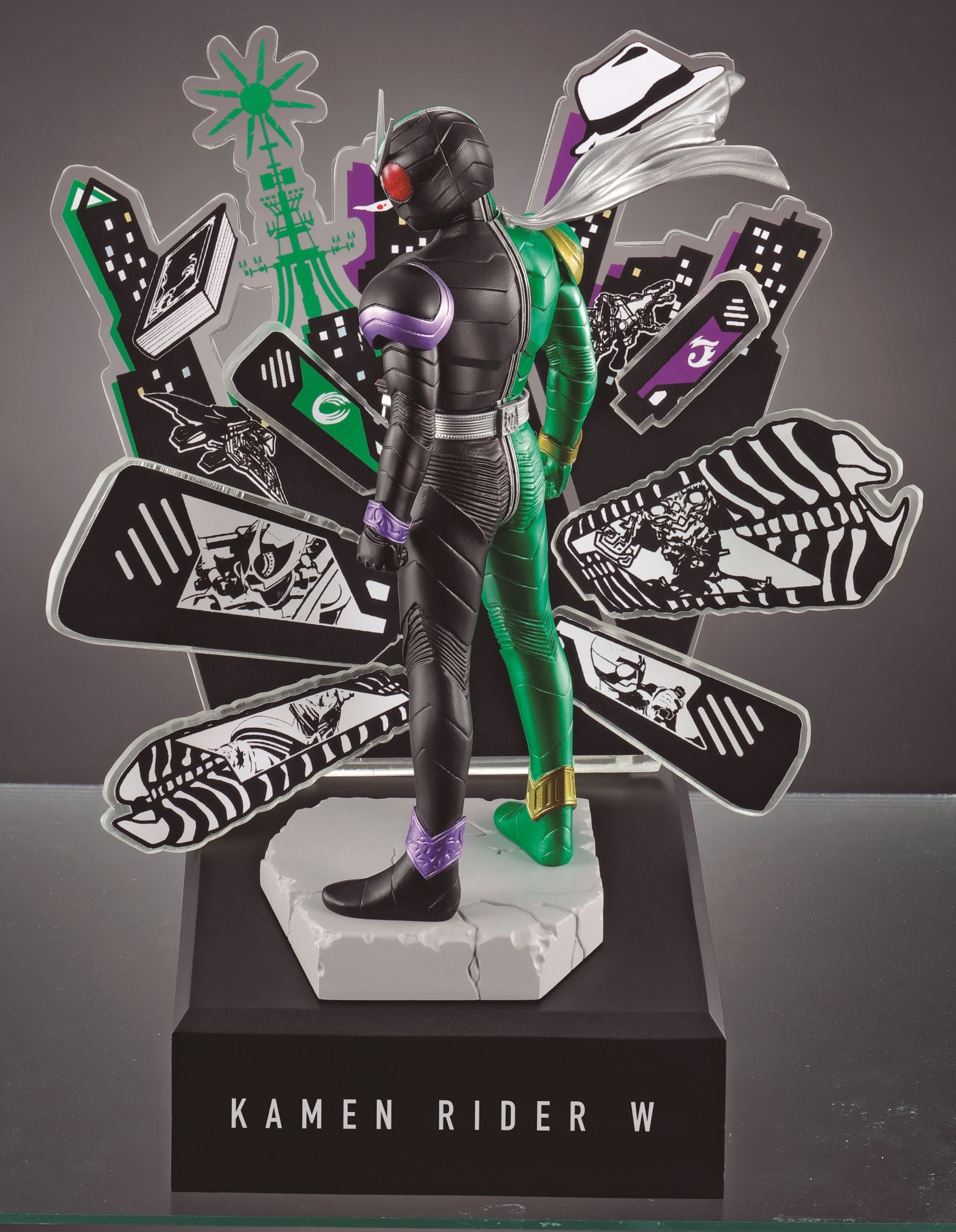 Kamen Rider W Ichiban Statue