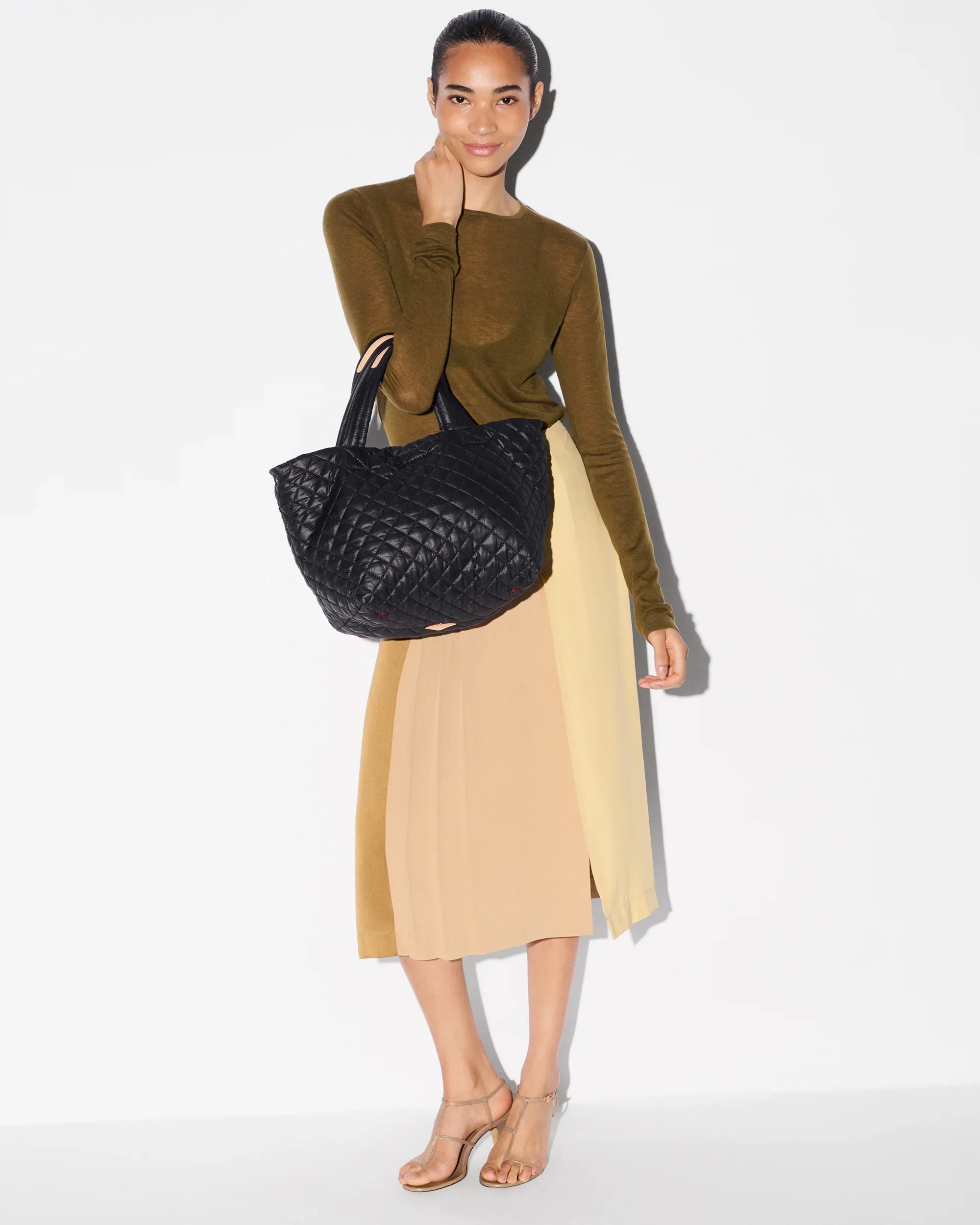 Black Small Metro Tote Deluxe II