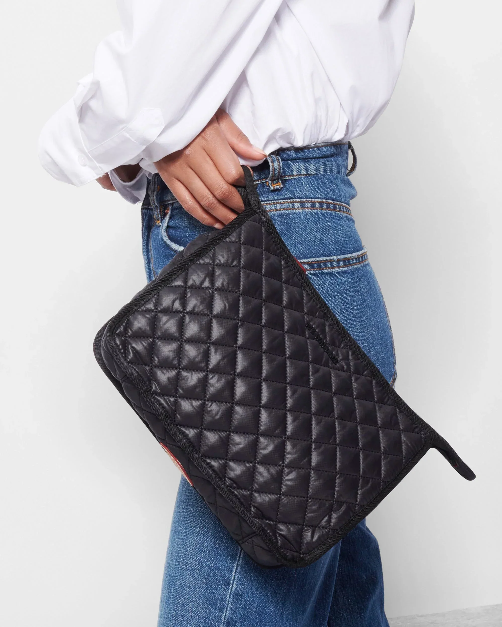 Black Metro Clutch