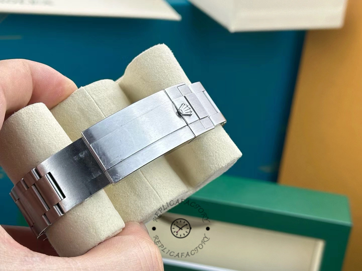 Rolex Sea-Dweller Deepsea 136660 0005