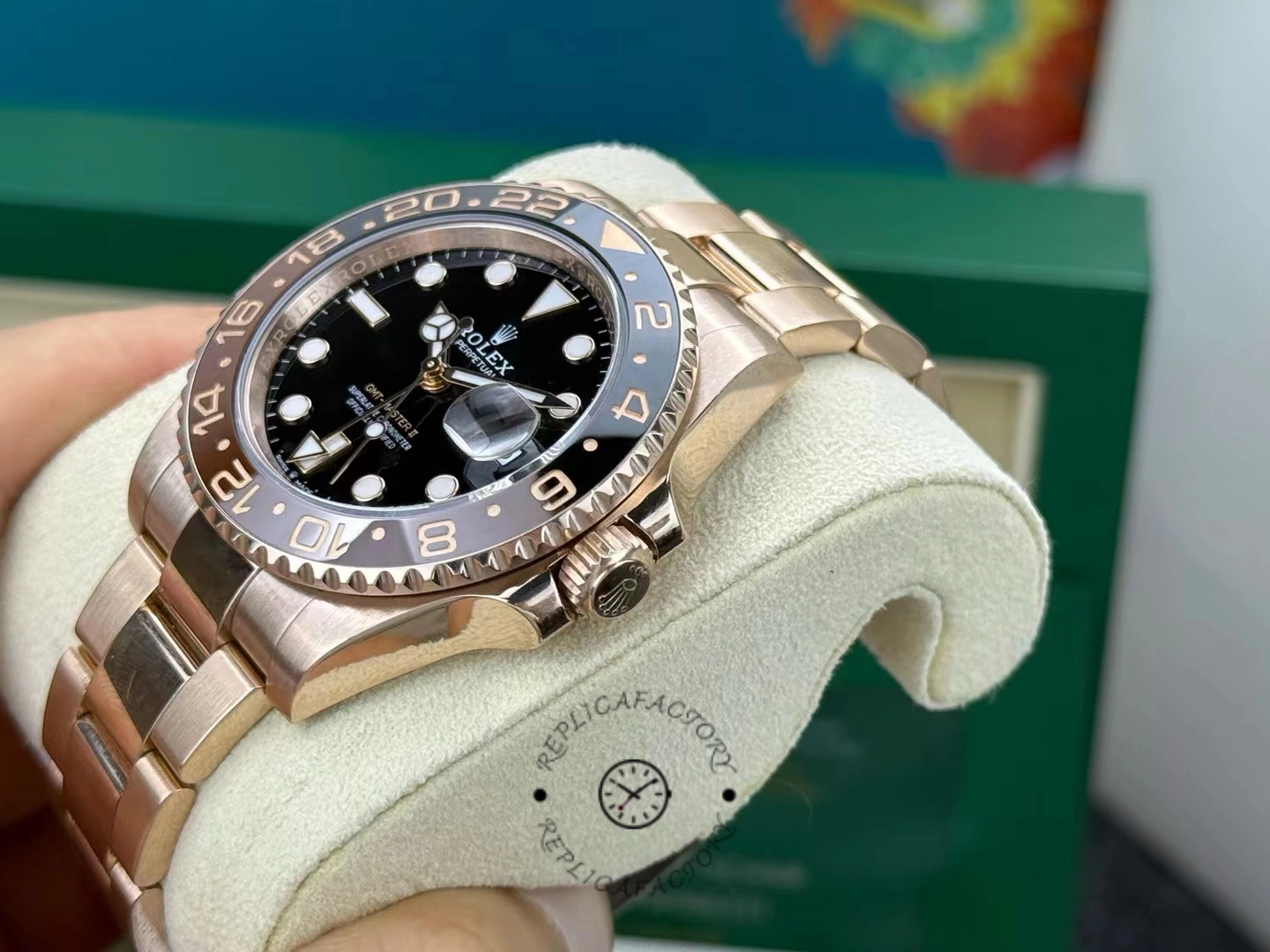 Rolex GMT-Master II 126715CHNR