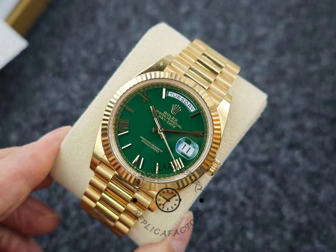 Rolex Day Date 40 President 228238 0061