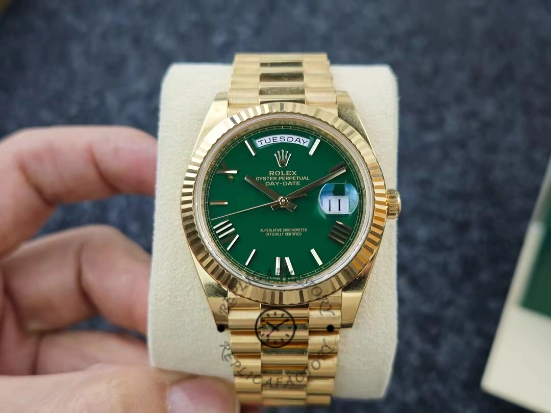 Rolex Day Date 40 President 228238 0061