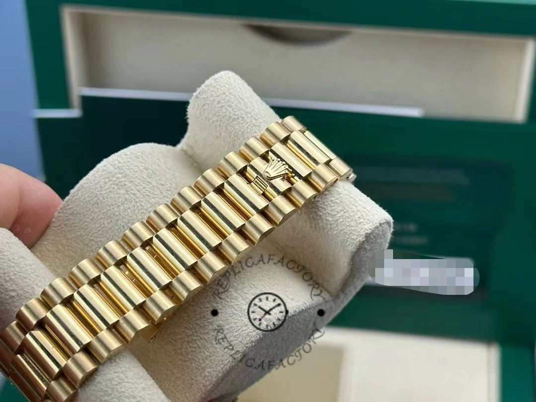 Rolex Day-Date 228238